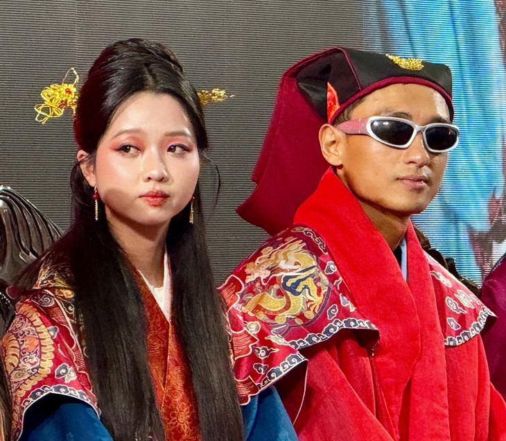 Hữu Vi: 'Mẹ bảo tôi giống Trư Bát Giới' - Ảnh 2.