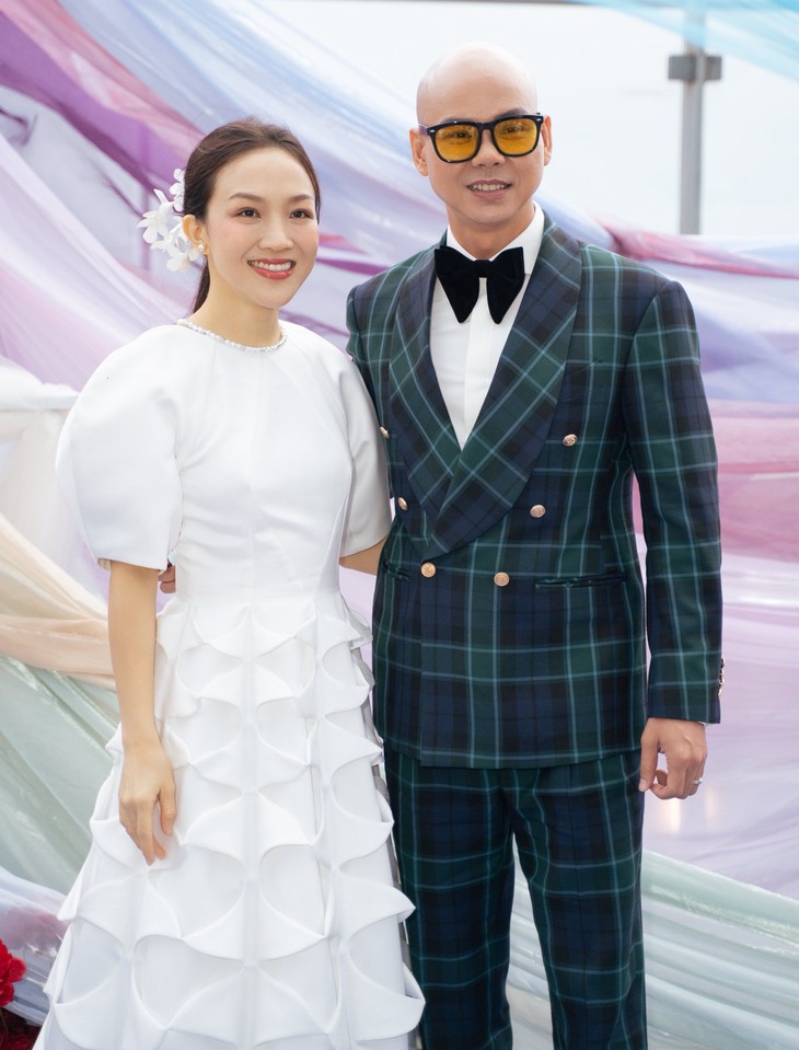 Nam ca sĩ mắc bệnh lạ khó mọc tóc, đi hát 22 năm vẫn bị nhầm tên - Ảnh 5.