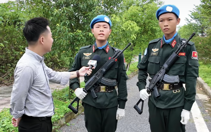 Công ty tung 'bảng vàng tăng ca' đến 23h, dân mạng hỏi: 'Khen hay tố cáo?' - Ảnh 4.