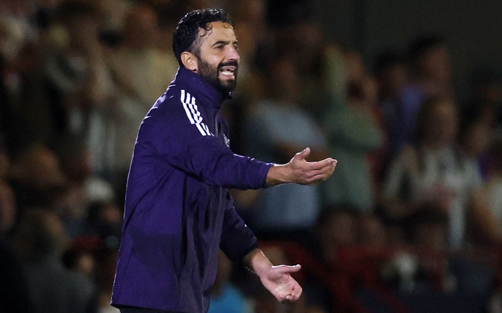 Bóng đá Tây Ban Nha ‘run sợ’ với cả… Crystal Palace - Ảnh 2.