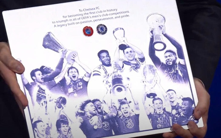 Jose Mourinho ôm 450 tỉ đồng 'đền hợp đồng' rời Fenerbahce - Ảnh 4.