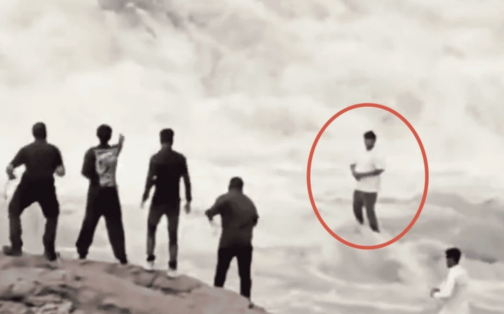 Chú chó xăm trổ kín lưng khiến dân tình 'nổi sóng' tranh luận - Ảnh 5.