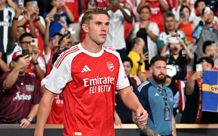 Những chuyện chỉ có ở bóng đá vùng đất băng giá Greenland - Ảnh 5.