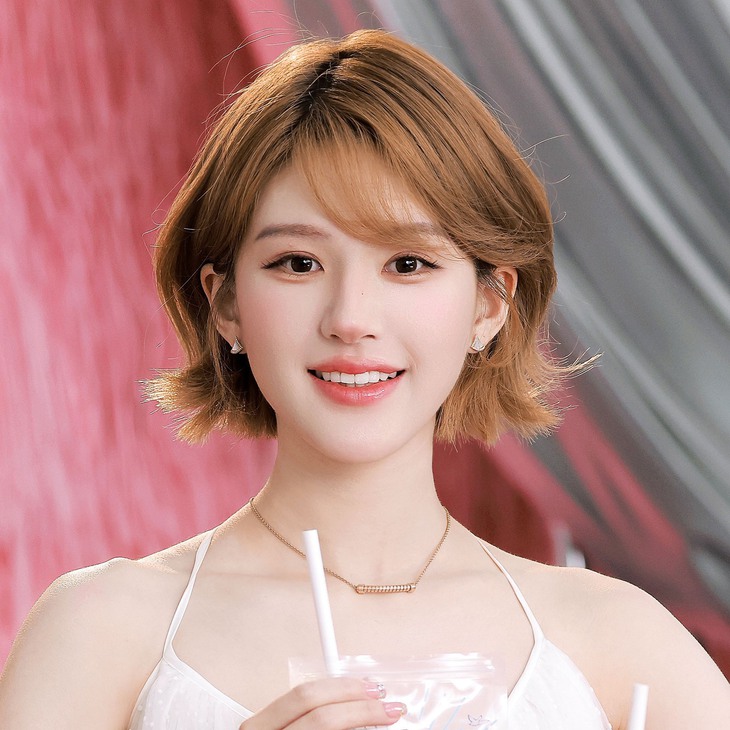 Triệu Lộ Tư - Ảnh 1.