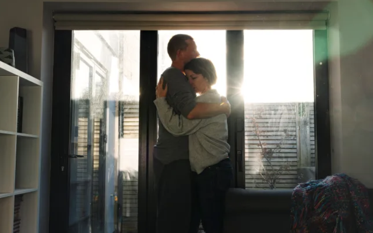 Ảnh vui 30-8: Tuy cạnh tranh nhưng lại nhìn chung một hướng - Ảnh 8.