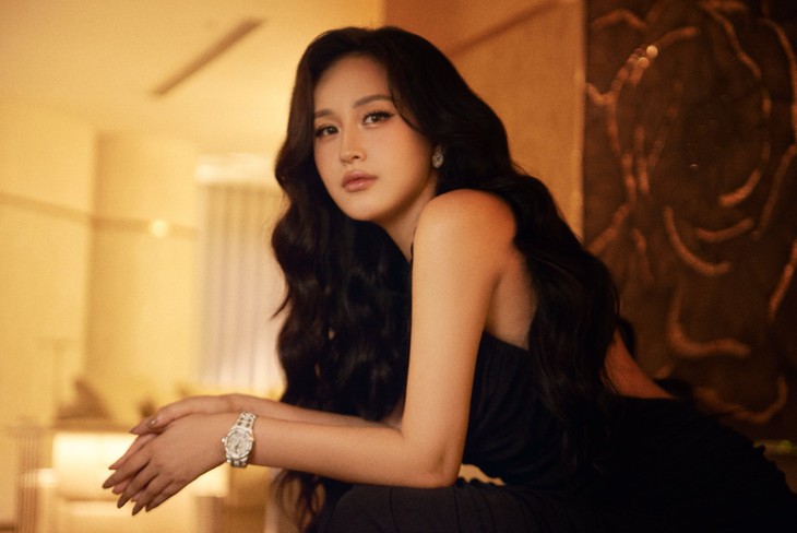 Mai Phương Thúy - Ảnh 1.