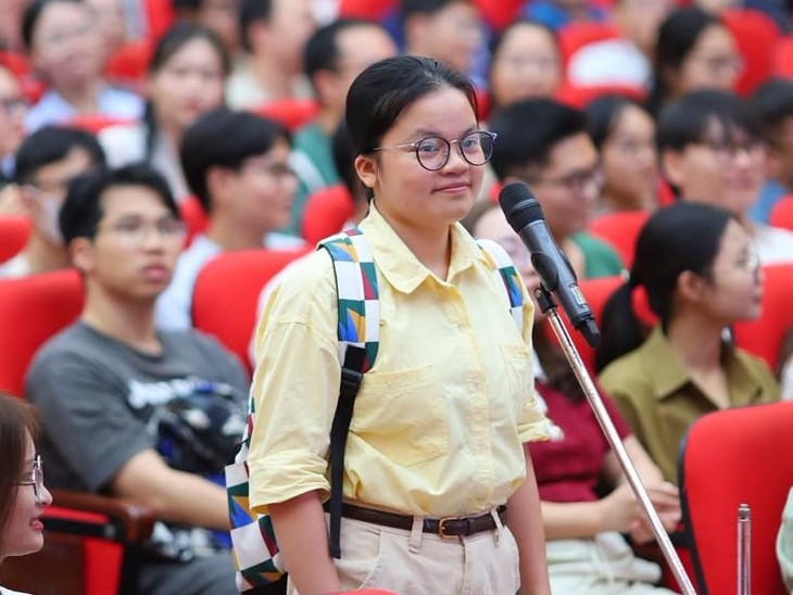 5 bác sĩ được netizen xin 'in-tư' nhất sau màn chọn ngành y - Ảnh 3.