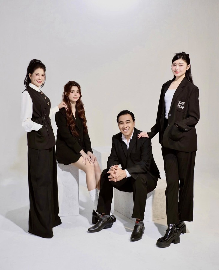 Quá khứ bất ngờ của vợ MC Quyền Linh - Ảnh 5.