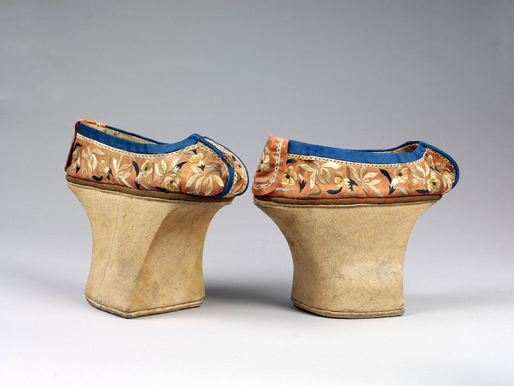 giày cổ - Ảnh 4.