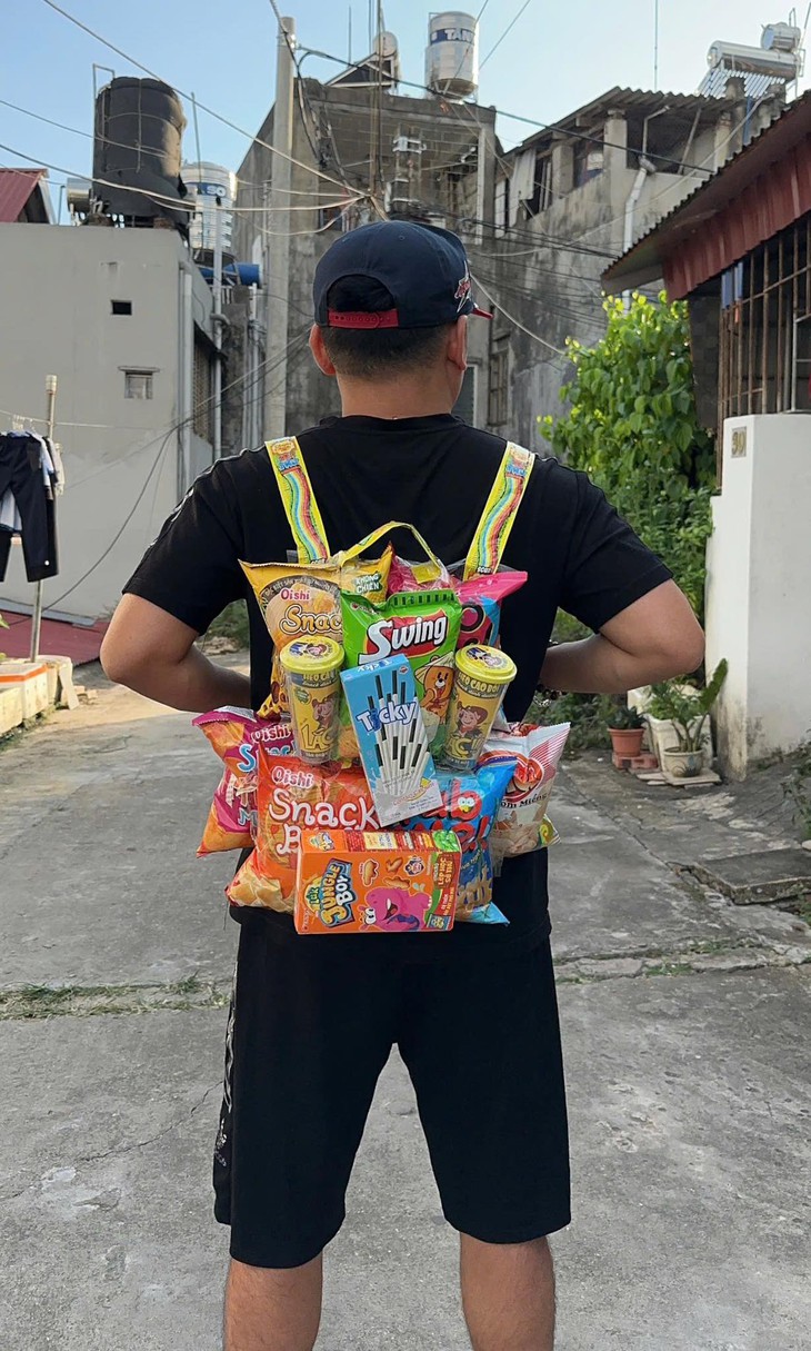 Ảnh vui 17-9: 'Không biết nên cho nhỏ này 3 mũi không ta?' - Ảnh 6.