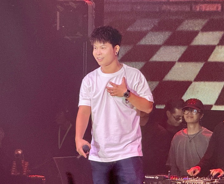 Rapper Seachains tái xuất sau lấy vợ, sinh con: Khán giả gọi tên rần rần  - Ảnh 2.