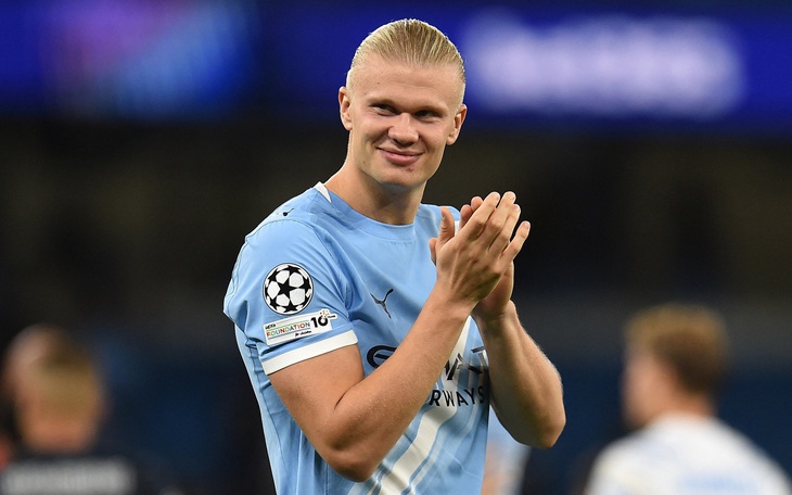 Bị fan Arsenal khiêu khích, Haaland lặng lẽ quay clip rồi đăng mạng xã hội - Ảnh 2.