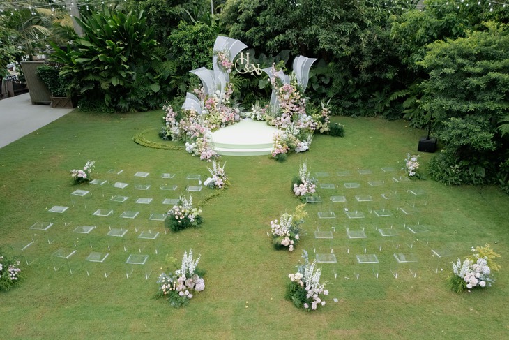 Đám cưới lãng mạn của Hồ Quang Hiếu - Tuệ Như, con trai 8 tháng tuổi nhận vai trò đặc biệt - Ảnh 2.