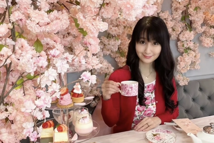 Khi cô dâu 63 tuổi hơn... tuổi mẹ chồng - Ảnh 2.