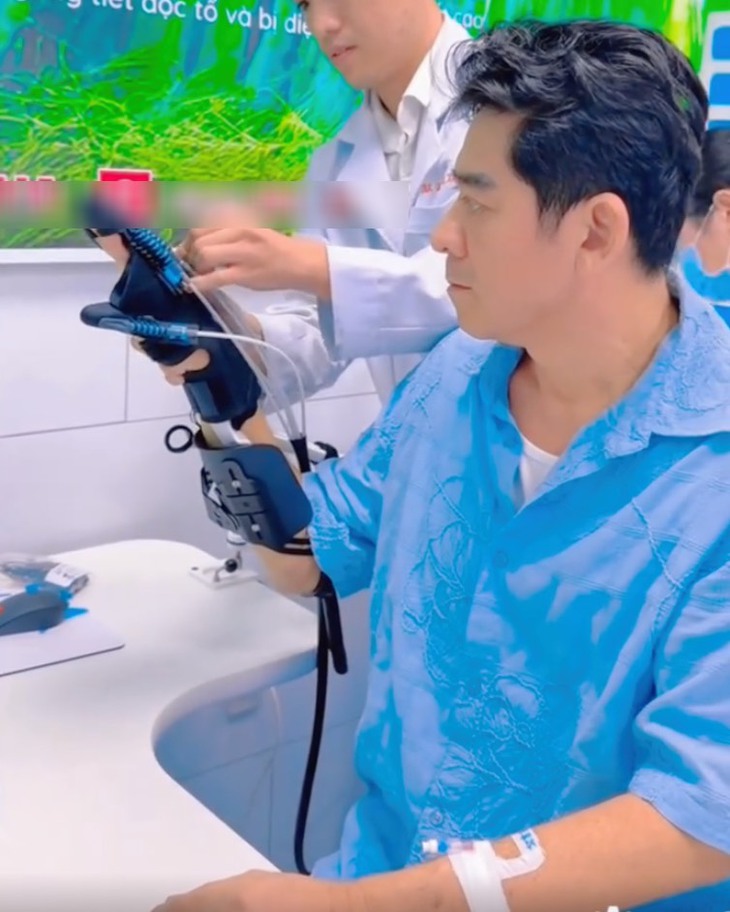 Hành trình Huỳnh Anh Tuấn thoát cửa tử, trở lại đời thường  - Ảnh 2.