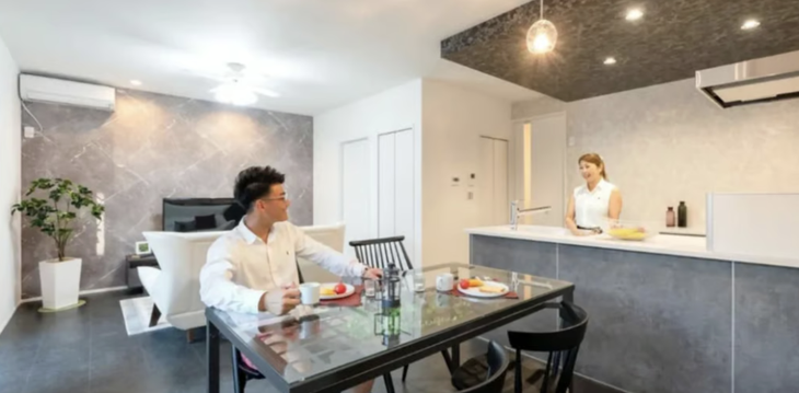 Anh trai 33 tuổi yêu mẹ bạn cùng lớp, tặng luôn nhà 7 tỉ lấy lòng phụ huynh - Ảnh 3.