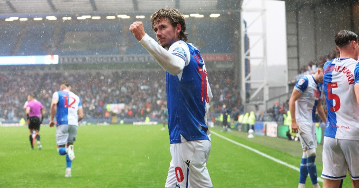 Blackburn Rovers gây tranh cãi khi 'cấm cửa' một tờ báo địa phương - Ảnh 1.