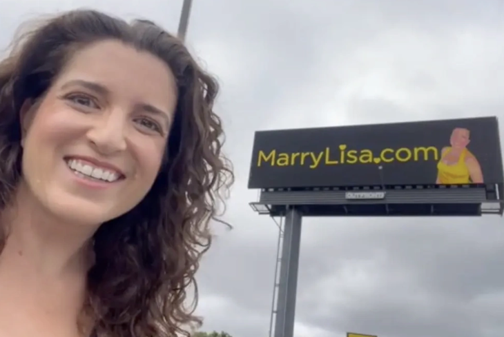 Chi gần 800 triệu để thuê bảng quảng cáo tìm chồng - Ảnh 1.