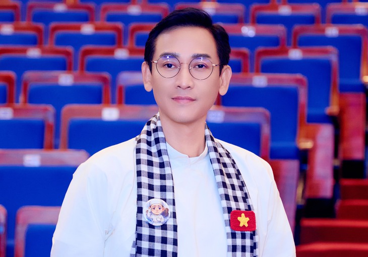 Hứa Vĩ Văn nhận vai trò mới sau cơn sốt phim 'Mưa đỏ'  - Ảnh 1.