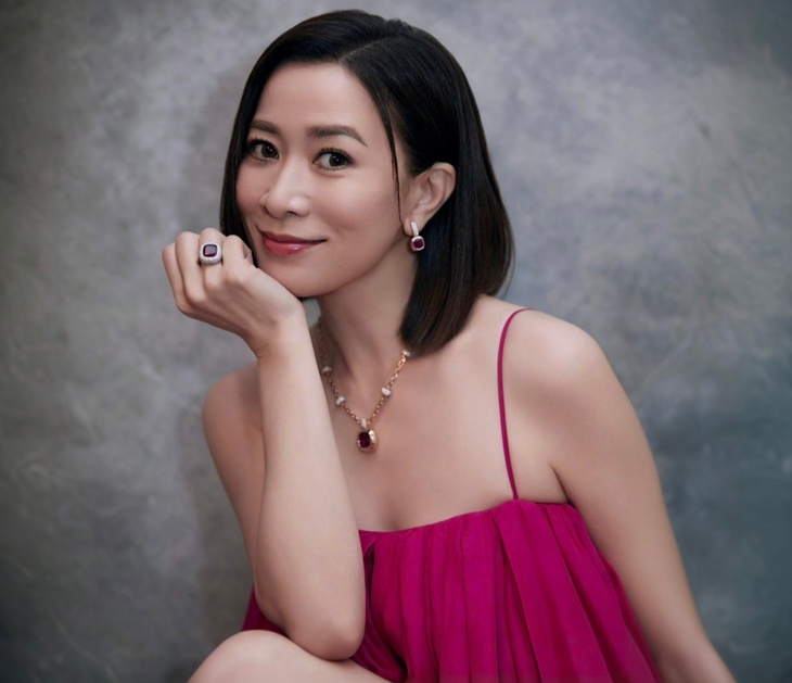 ‘Nữ hoàng TVB’ Xa Thi Mạn bật cười trước biệt danh mới độc lạ - Ảnh 1.