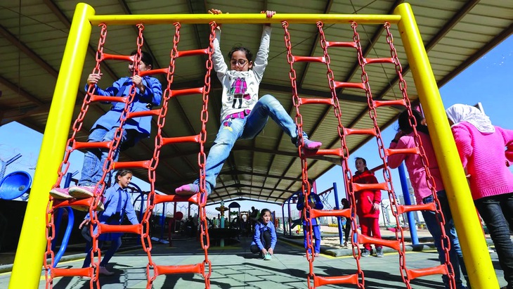 Trẻ con điện thoại  - Ảnh 2.