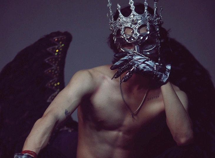 Một nam ca sĩ viết đơn tự nguyện xin nhập ngũ sau khi 'tháo mặt nạ' - Ảnh 4.