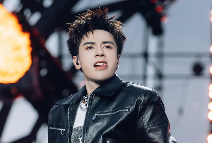 HIEUTHUHAI - Ảnh 1.