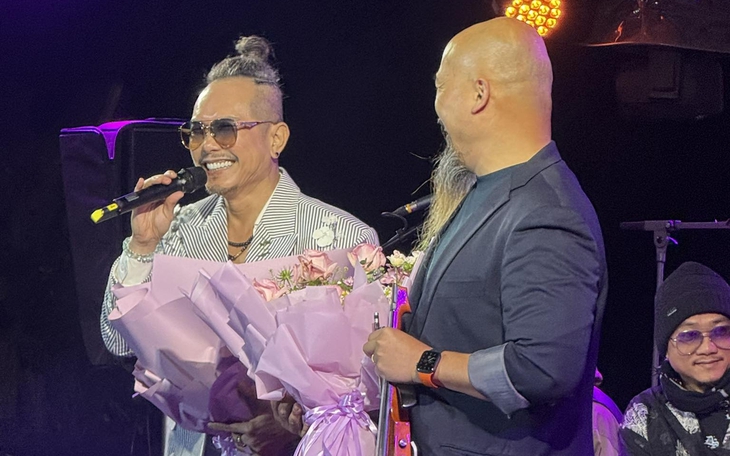 Chủ nhân hit 'Bốn chữ lắm' âm thầm lên xe hoa - Ảnh 3.