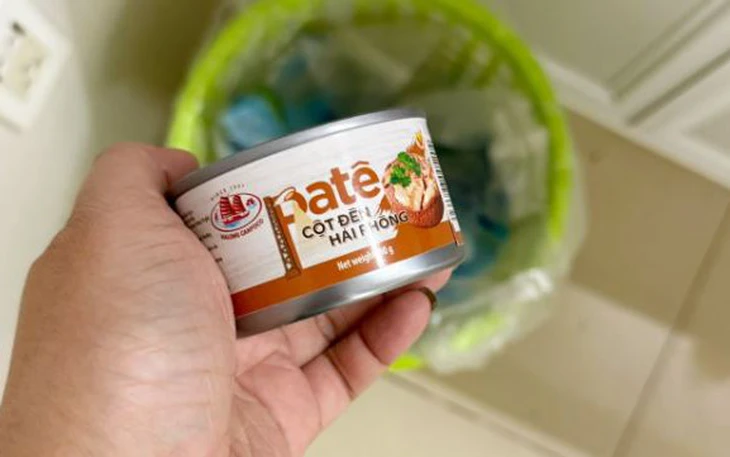 Dân mạng thắc mắc vì sao máy xúc to đùng 'leo' được tầng cao? - Ảnh 3.