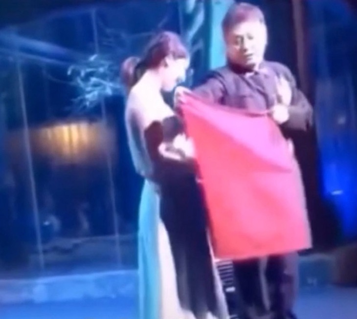 Những màn ảo thuật bị lật tẩy bởi góc quay trên cao - Ảnh 10.