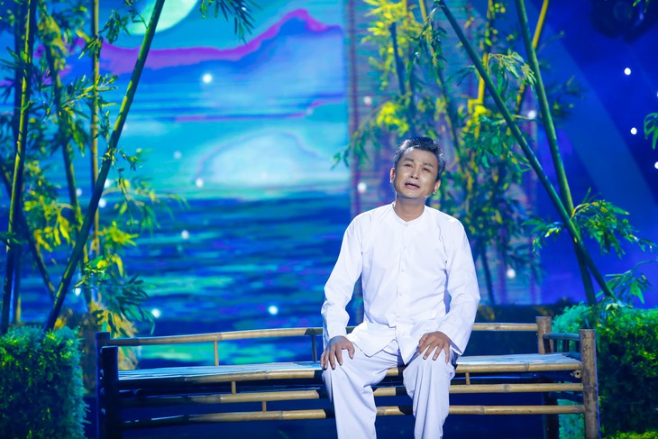 NSƯT Hữu Quốc diễn Đêm gành hào nghe điệu hoài lang