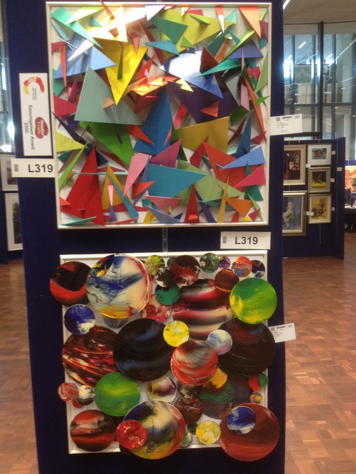 Daniel Grace, Gai góc (bức trên) và Hành tinh (bức dưới), chất liệu tổng hợp, đồng giá $850-Đ.T.