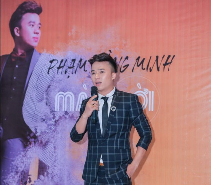 Phạm Hồng Minh vẽ tuổi thơ mình qua 'Màu đời'