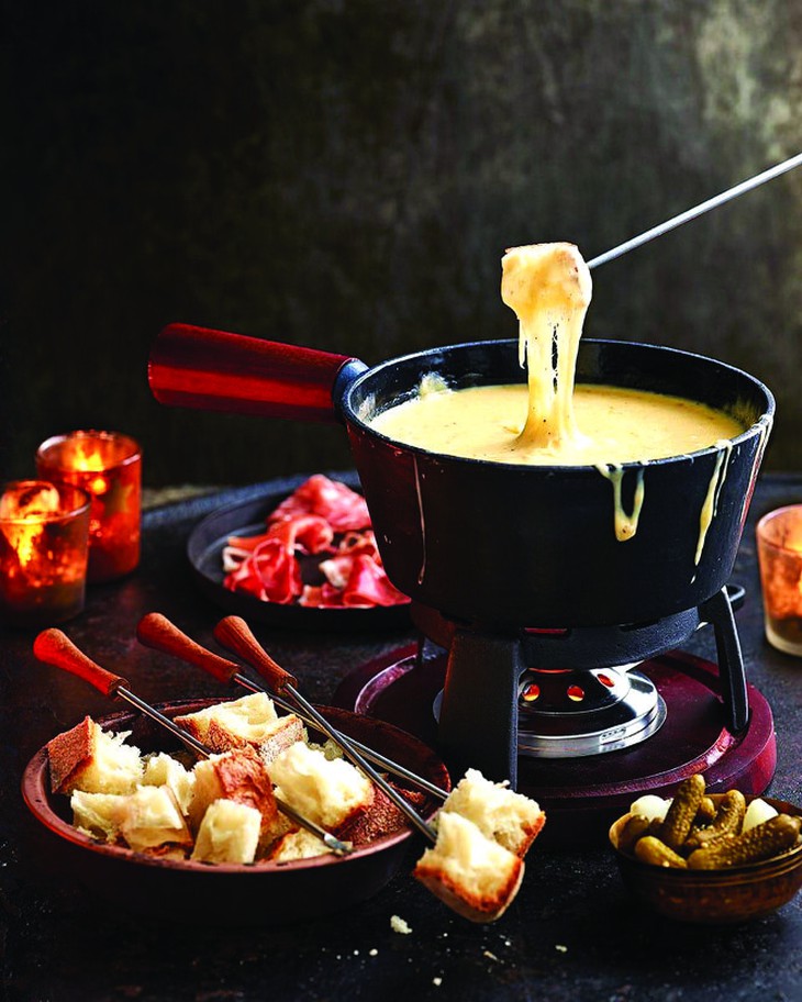 Lẩu phô mai Fondue.