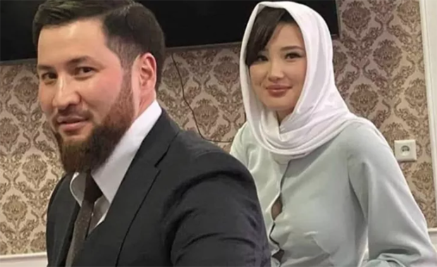 Sabina Altynbekova đã kết hôn với với doanh nhân người Kazakhstan.