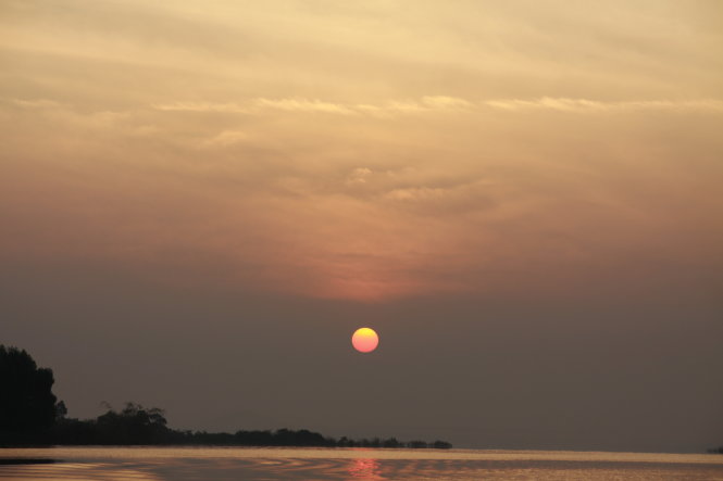 Hoàng hôn giữa rừng cho ta cảm giác khó tả -VietKingfisher