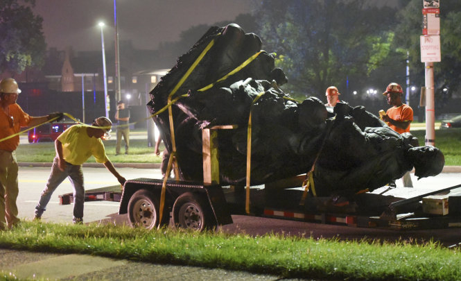 Nhà chức trách Mỹ di dời tượng đài Phụ nữ miền nam ở Maryland.                   -Ảnh: wordpress.com