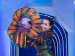 'Kỳ Đà Hoa' Thảo Trang có màn lộ diện đẹp như mơ tại 'Ca sĩ mặt nạ'