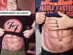 Xăm cơ bụng 6 múi thay vì lao đầu vào phòng gym khổ luyện