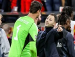 Thủ môn Courtois từ chối lên tuyển Bỉ vì xích mích với HLV