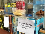 Ảnh vui 26-2: Sạp tạp hóa tuyển nhân viên, lương 7 triệu, bao ăn ở