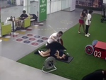 Video hài nhất tuần qua: Cô gái nằm ngủ được vài giấc khi đi tập gym