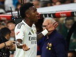 Real Madrid 'tha' cho Vinicius vụ nổi nóng với HLV Alonso