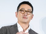 'Ông hoàng phòng vé' Ha Jung Woo làm đạo diễn phim phim hài