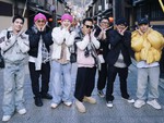 Nhóm 'Nhà trẻ' khiến khán giả tại Osaka vấn vương