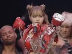 Màn xuất hiện của Lisa BlackPink tại Coachella bị chỉ trích