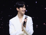 Kim Soo Hyun bị chính fan 'hãm hại'