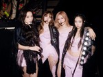 Khán giả toàn cầu bị BlackPink 'dí' deadline