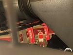 Fan trèo ống thông gió chụp lén áo đấu mới của Arsenal