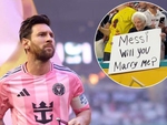 Cụ bà cầu hôn Lionel Messi gây sốc tại FIFA Club World Cup